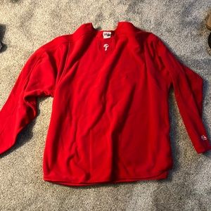 Philadelphia Phillies Majestic Pullover Crew Neck Sweatshirt